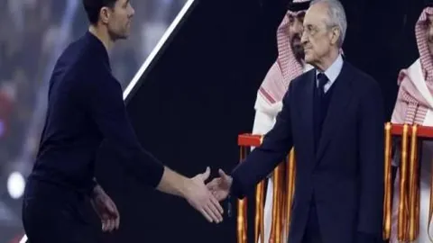 埃里克森新加坡赛暂居首位 李昊桐丁文分列25、31位